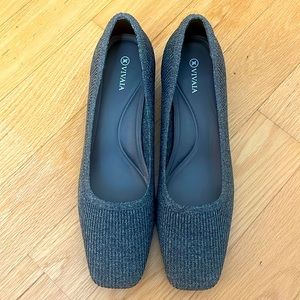 VIVAIA Square Toe Chunky Heels!